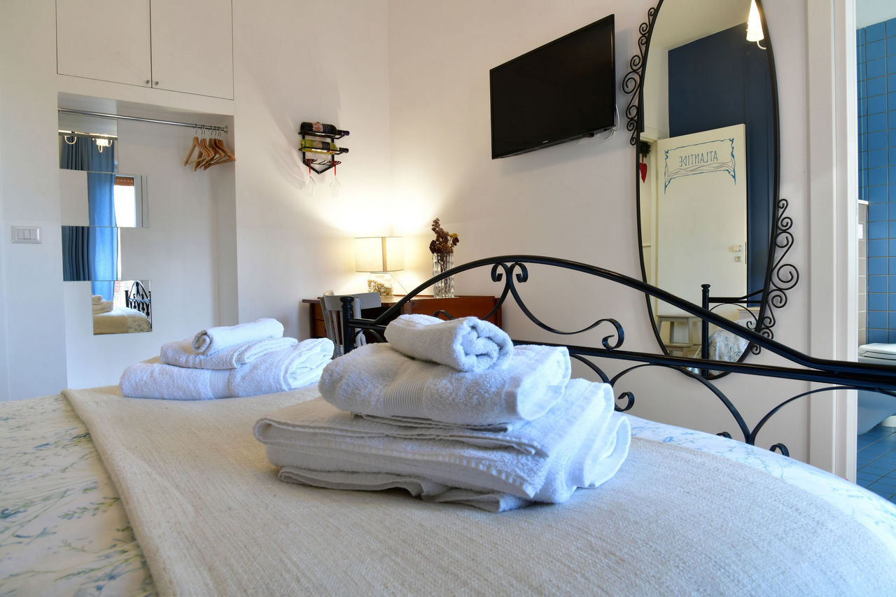 Camera matrimoniale Atlantide - Interno 45 Matera